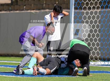 Thumbnail 1 in Austin Achieve vs. Gainesville (UIL 4A Soccer Division II Final) photogallery.