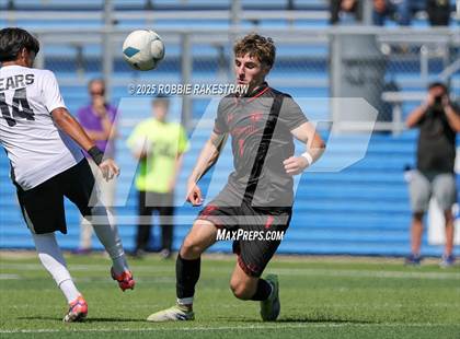 Thumbnail 2 in Austin Achieve vs. Gainesville (UIL 4A Soccer Division II Final) photogallery.
