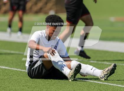 Thumbnail 1 in Austin Achieve vs. Gainesville (UIL 4A Soccer Division II Final) photogallery.