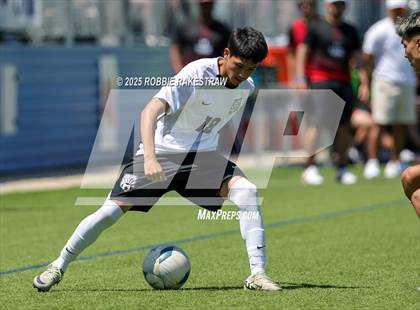 Thumbnail 3 in Austin Achieve vs. Gainesville (UIL 4A Soccer Division II Final) photogallery.