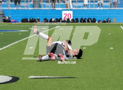 Thumbnail 2 in Austin Achieve vs. Gainesville (UIL 4A Soccer Division II Final) photogallery.
