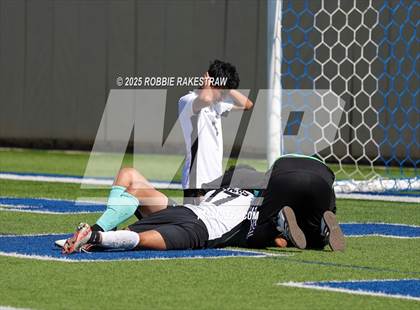 Thumbnail 3 in Austin Achieve vs. Gainesville (UIL 4A Soccer Division II Final) photogallery.