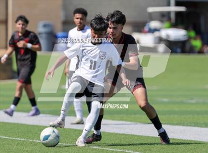 Thumbnail 3 in Austin Achieve vs. Gainesville (UIL 4A Soccer Division II Final) photogallery.