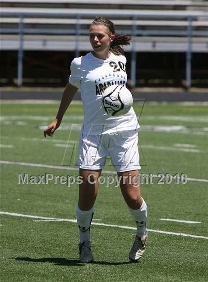 Thumbnail 3 in Rocky Mountain vs. Arapahoe (5A Semifinal) photogallery.