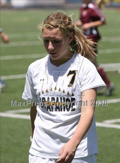 Thumbnail 3 in Rocky Mountain vs. Arapahoe (5A Semifinal) photogallery.