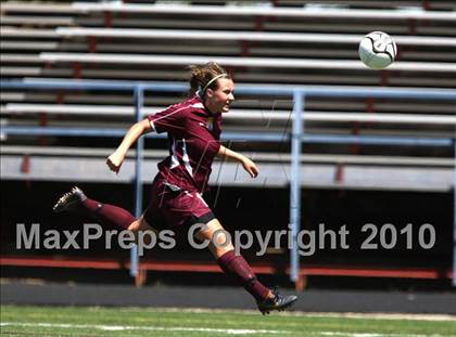 Thumbnail 1 in Rocky Mountain vs. Arapahoe (5A Semifinal) photogallery.