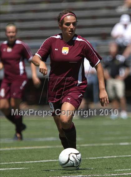 Thumbnail 2 in Rocky Mountain vs. Arapahoe (5A Semifinal) photogallery.