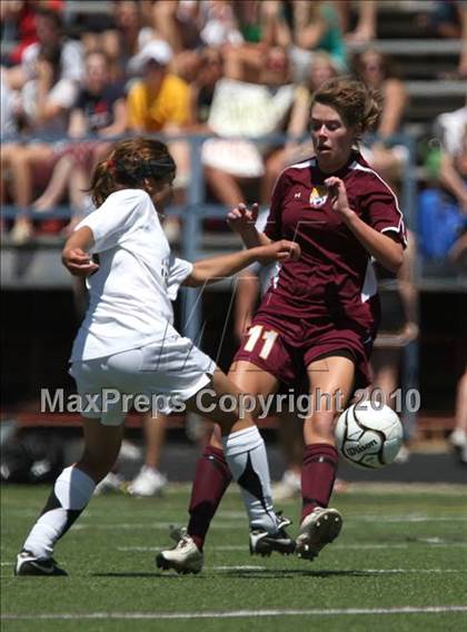 Thumbnail 3 in Rocky Mountain vs. Arapahoe (5A Semifinal) photogallery.
