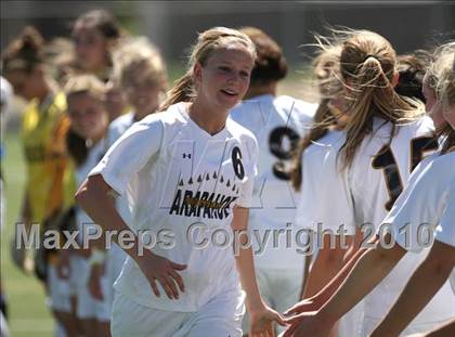 Thumbnail 1 in Rocky Mountain vs. Arapahoe (5A Semifinal) photogallery.