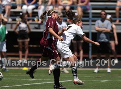 Thumbnail 2 in Rocky Mountain vs. Arapahoe (5A Semifinal) photogallery.