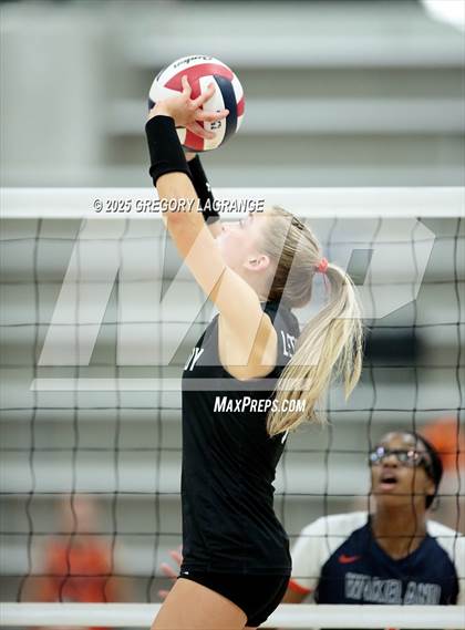 Thumbnail 2 in Lovejoy vs Wakeland (UIL5A D2 Volleyball Area) photogallery.