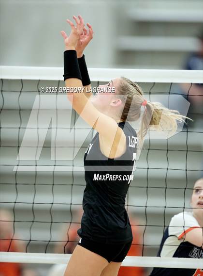 Thumbnail 2 in Lovejoy vs Wakeland (UIL5A Volleyball Area Playoff Division 2) photogallery.