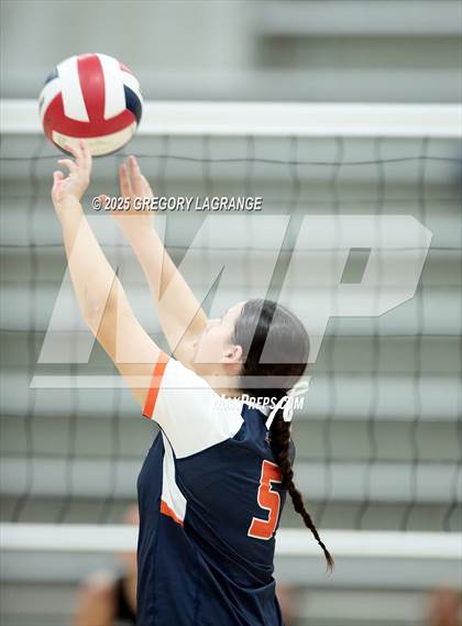 Thumbnail 2 in Lovejoy vs Wakeland (UIL5A Volleyball Area Playoff Division 2) photogallery.