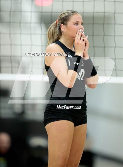 Thumbnail 1 in Lovejoy vs Wakeland (UIL5A Volleyball Area Playoff Division 2) photogallery.