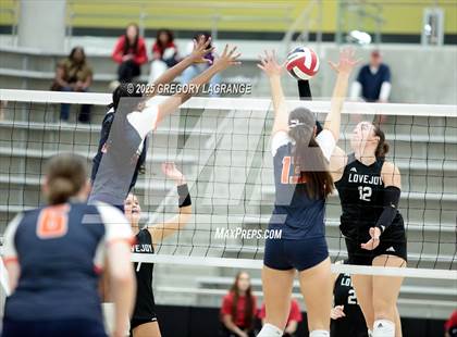 Thumbnail 2 in Lovejoy vs Wakeland (UIL5A Volleyball Area Playoff Division 2) photogallery.