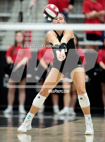 Thumbnail 2 in Lovejoy vs Wakeland (UIL5A D2 Volleyball Area) photogallery.