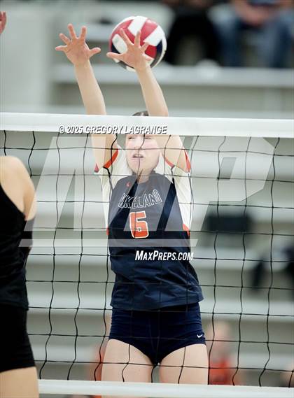 Thumbnail 3 in Lovejoy vs Wakeland (UIL5A Volleyball Area Playoff Division 2) photogallery.