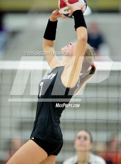 Thumbnail 3 in Lovejoy vs Wakeland (UIL5A D2 Volleyball Area) photogallery.