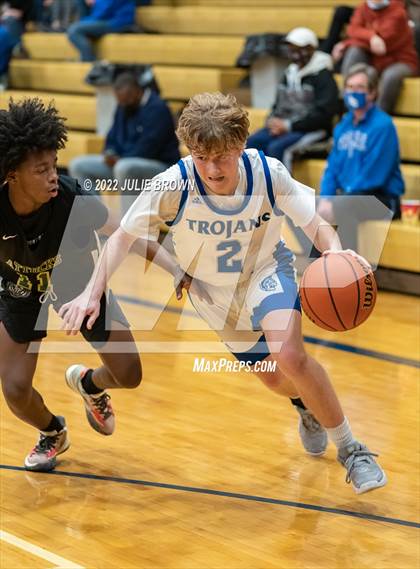 Thumbnail 3 in Indianapolis Crispus Attucks @ Indianapolis Bishop Chatard photogallery.