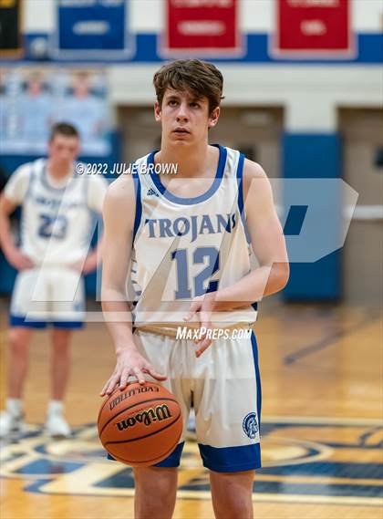 Thumbnail 2 in Indianapolis Crispus Attucks @ Indianapolis Bishop Chatard photogallery.