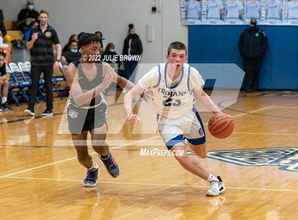 Thumbnail 3 in Indianapolis Crispus Attucks @ Indianapolis Bishop Chatard photogallery.