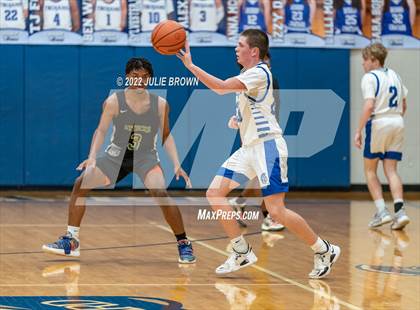 Thumbnail 2 in Indianapolis Crispus Attucks @ Indianapolis Bishop Chatard photogallery.