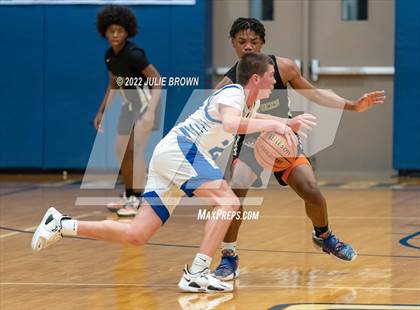 Thumbnail 2 in Indianapolis Crispus Attucks @ Indianapolis Bishop Chatard photogallery.