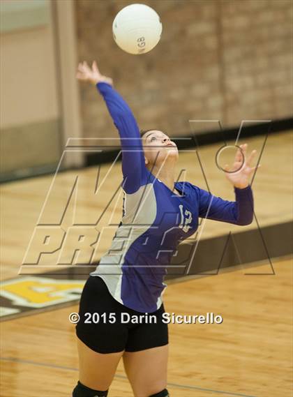 Thumbnail 3 in Cesar Chavez @ Marcos de Niza photogallery.