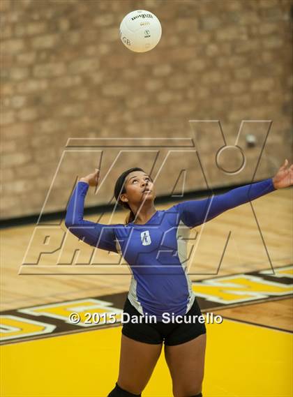 Thumbnail 2 in Cesar Chavez @ Marcos de Niza photogallery.