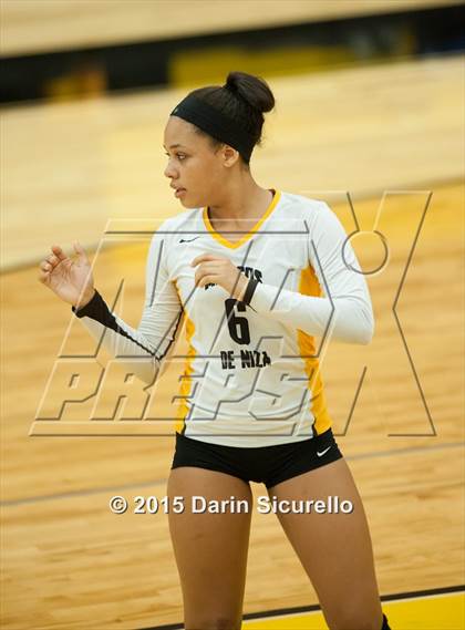 Thumbnail 1 in Cesar Chavez @ Marcos de Niza photogallery.