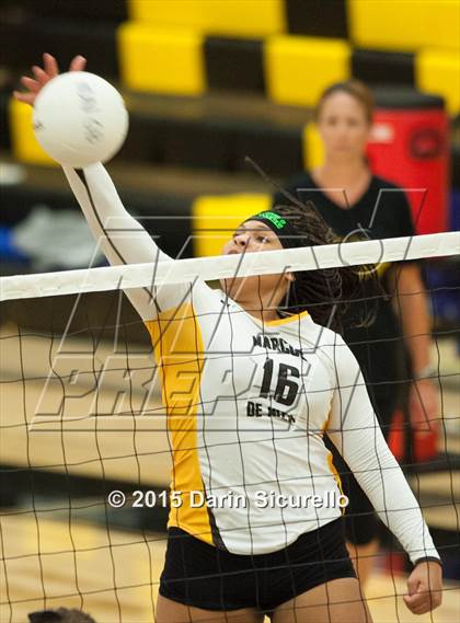 Thumbnail 2 in Cesar Chavez @ Marcos de Niza photogallery.