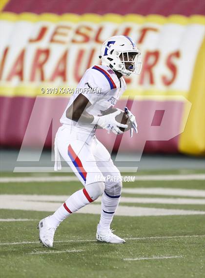 Thumbnail 1 in Folsom vs. Jesuit photogallery.