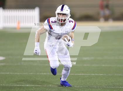 Thumbnail 1 in Folsom vs. Jesuit photogallery.