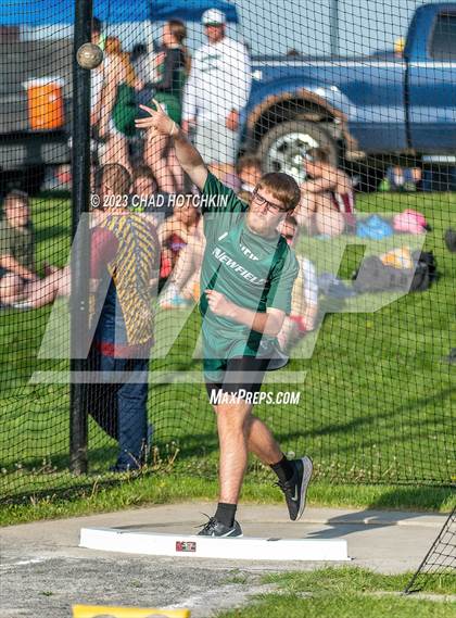 Thumbnail 3 in South Seneca Invitational photogallery.