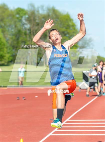Thumbnail 1 in South Seneca Invitational photogallery.
