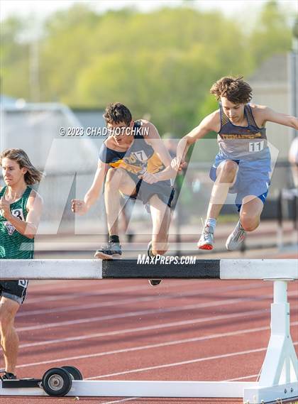 Thumbnail 3 in South Seneca Invitational photogallery.