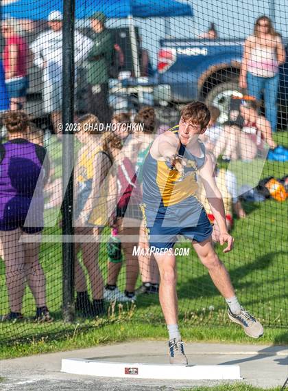 Thumbnail 1 in South Seneca Invitational photogallery.