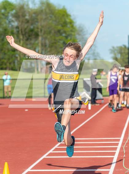 Thumbnail 1 in South Seneca Invitational photogallery.