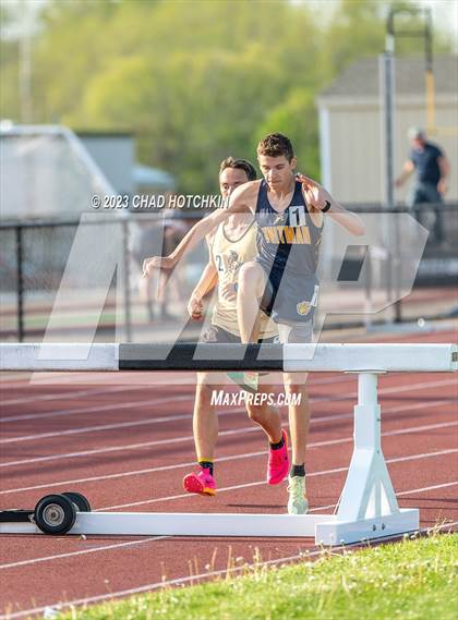 Thumbnail 1 in South Seneca Invitational photogallery.