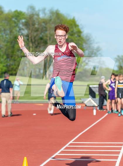 Thumbnail 2 in South Seneca Invitational photogallery.
