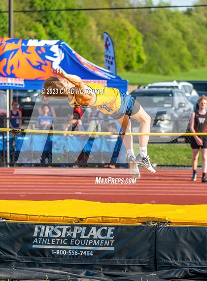 Thumbnail 2 in South Seneca Invitational photogallery.