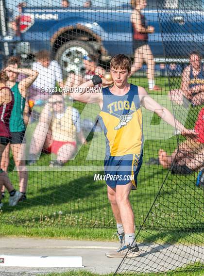 Thumbnail 3 in South Seneca Invitational photogallery.