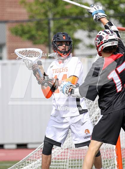 Thumbnail 2 in Wellesley @ Newton North (MIAA D1 South 1st Round) photogallery.