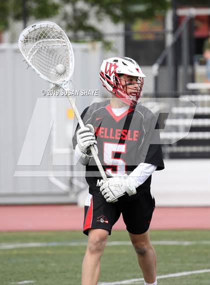 Thumbnail 3 in Wellesley @ Newton North (MIAA D1 South 1st Round) photogallery.