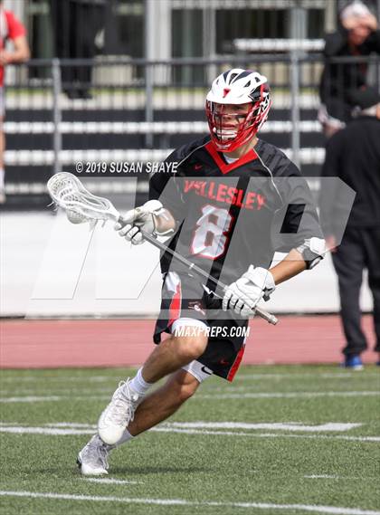 Thumbnail 1 in Wellesley @ Newton North (MIAA D1 South 1st Round) photogallery.