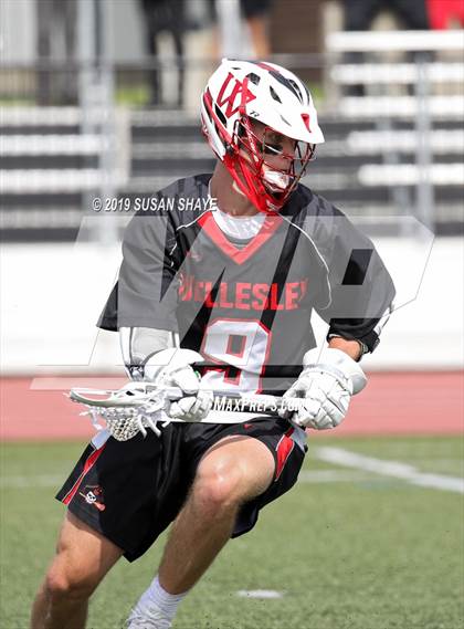 Thumbnail 2 in Wellesley @ Newton North (MIAA D1 South 1st Round) photogallery.