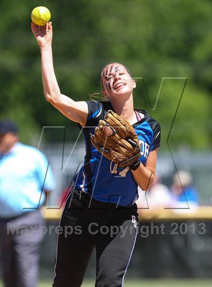Thumbnail 2 in Brockport vs. Clarence (NYSPHSAA Class AA Western Regional) photogallery.