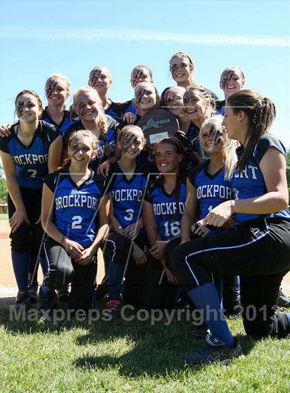 Thumbnail 2 in Brockport vs. Clarence (NYSPHSAA Class AA Western Regional) photogallery.