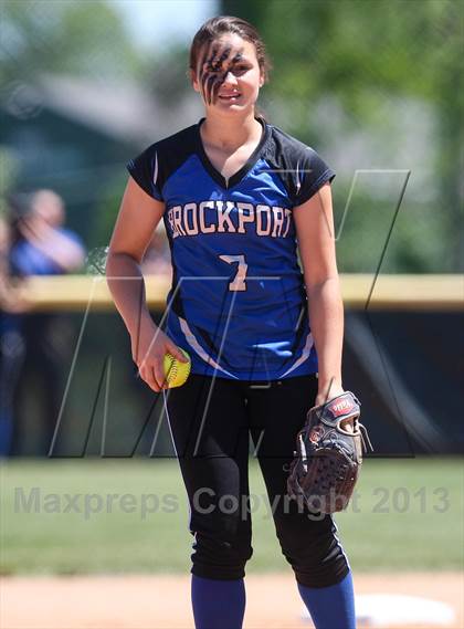 Thumbnail 1 in Brockport vs. Clarence (NYSPHSAA Class AA Western Regional) photogallery.