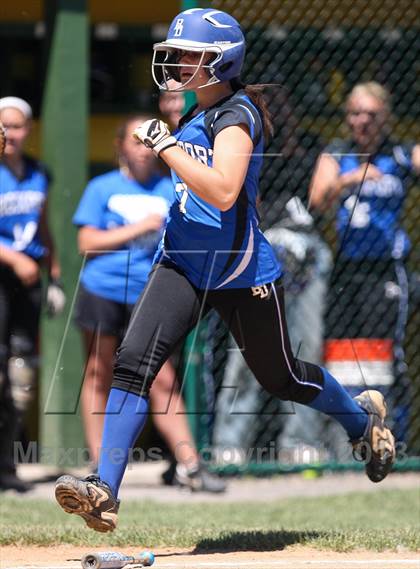 Thumbnail 1 in Brockport vs. Clarence (NYSPHSAA Class AA Western Regional) photogallery.